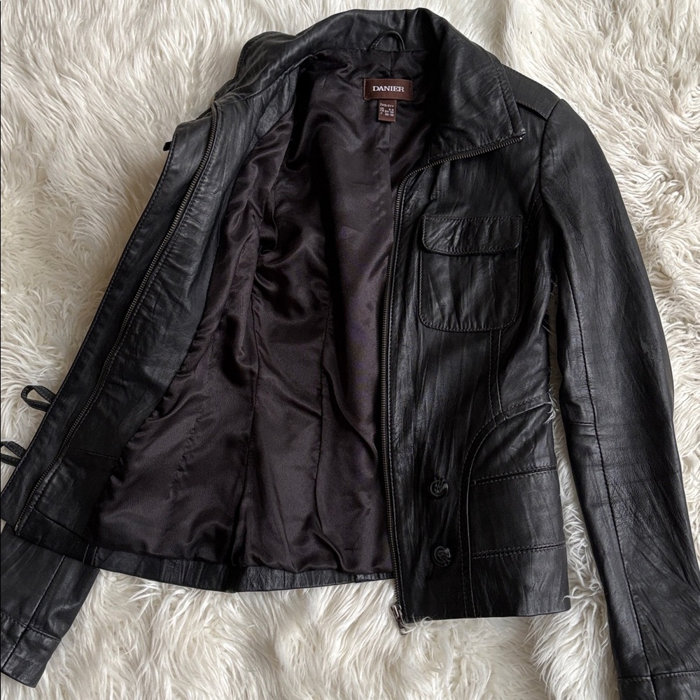 Danier Leather Jacket - Picture 3 of 4